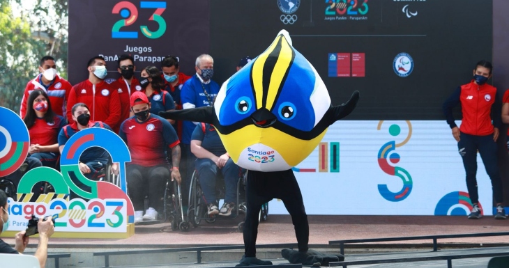 Twitter | @ceciperez1