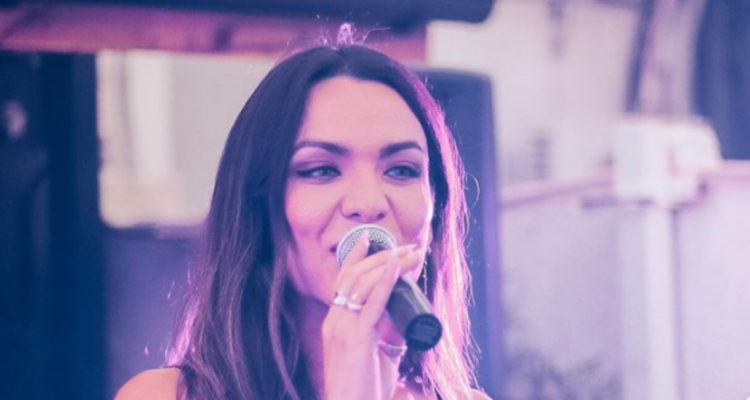 La mujer habría descuidado un resfriado que acabó en pulmonía