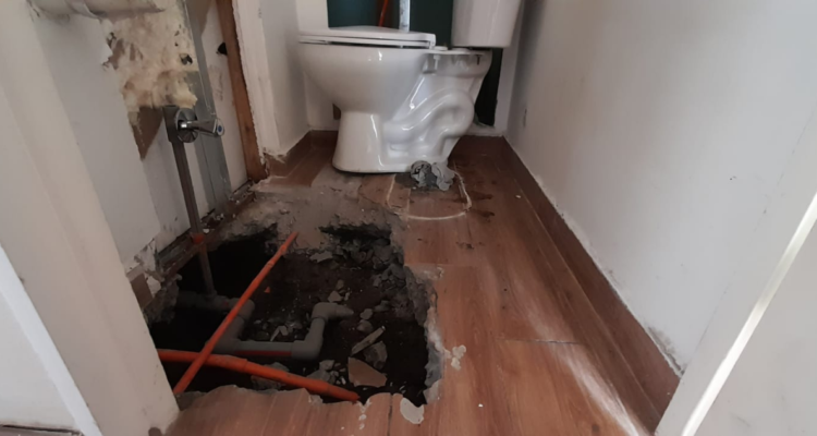 Viviendas en Los Ángeles con filtraciones