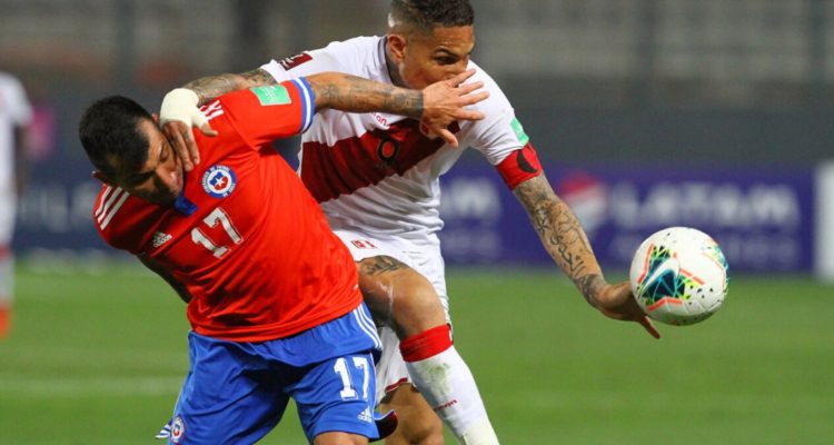 gary-medel-la-roja-peru