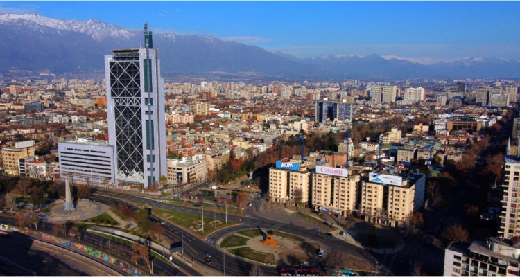 Gremios del sector de Eventos y Turismo critican retroceso de la RM Es un paso hacia atrás