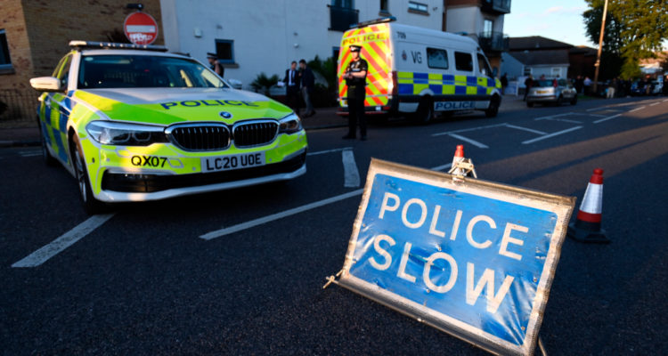 Homicidio de Amess policía antiterrorista investiga asesinato de diputado británico