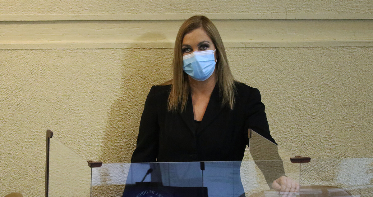 Jiles le enrostra a Goic su cáncer por su rechazo al cuarto retiro