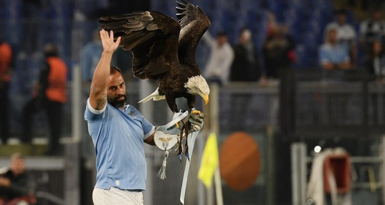 Bernabé y Olympia, la mascota de Lazio.