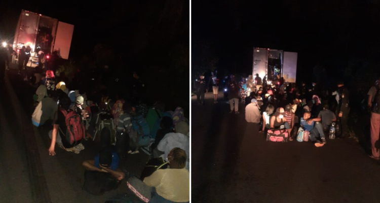 Migrantes abandonados en contenedor