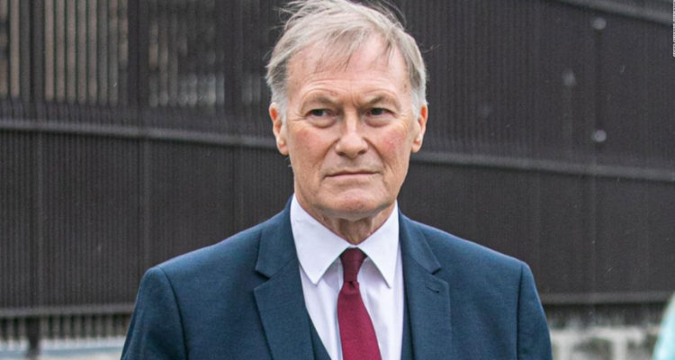 Reportan muerte de diputado conservador británico que fue apuñalado múltiples veces
