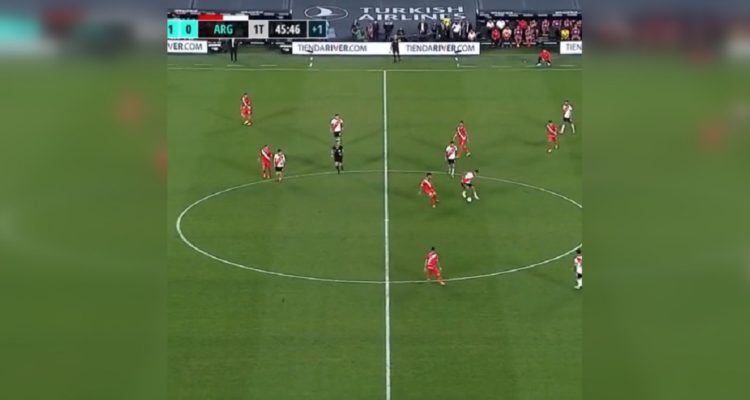 El lujo de Paulo Diaz a lo Zidane