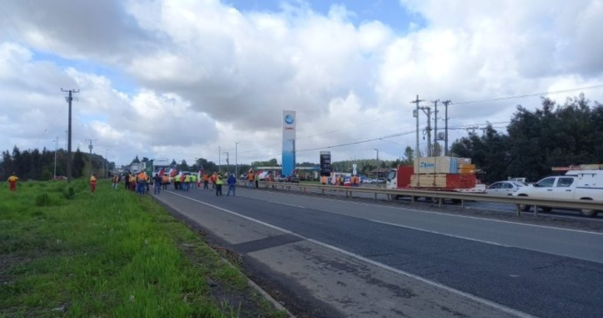 Protesta de camioneros tercera jornada consecutiva de manifestaciones en Collipulli y Los Ángeles