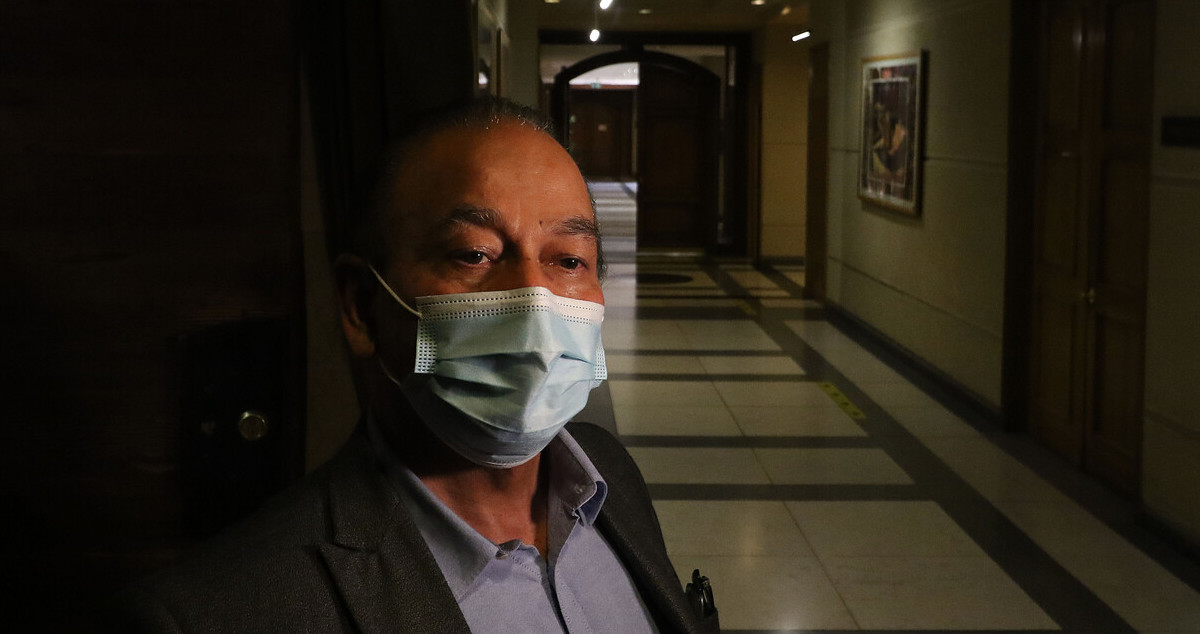Diputado Celis renuncia al PPD y pide detener tramitación de la “Ley Celis”