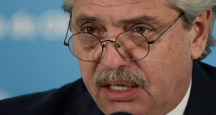 Tensión mapuche en Argentina Fernández asevera que no es función del gobierno brindar seguridad