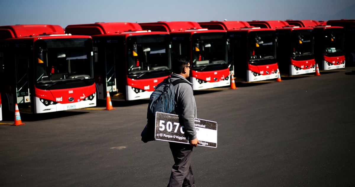 Transantiago incorporará nuevo operador y 1.600 buses nuevos: ¿cómo se beneficiarán los usuarios?