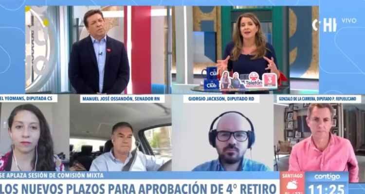 Ossandón se conectó a matinal mientras manejaba