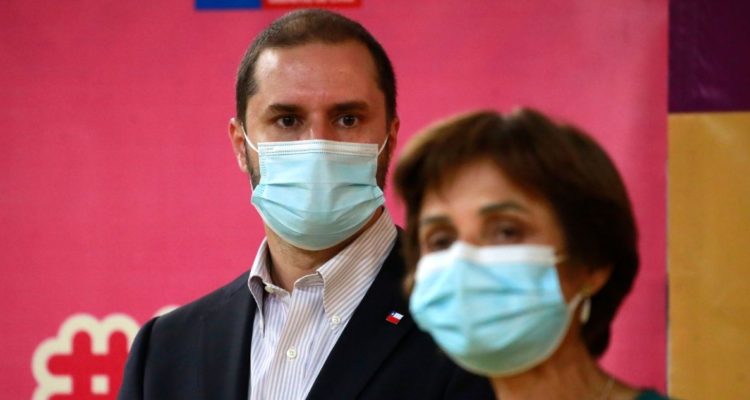 Bellolio defiende renuncia de Paula Daza y acusa a la ultraizquierda