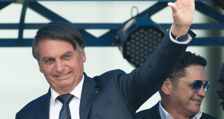 Bolsonaro se afilia a la derecha y se perfila como futuro candidato presidencial para el 2022