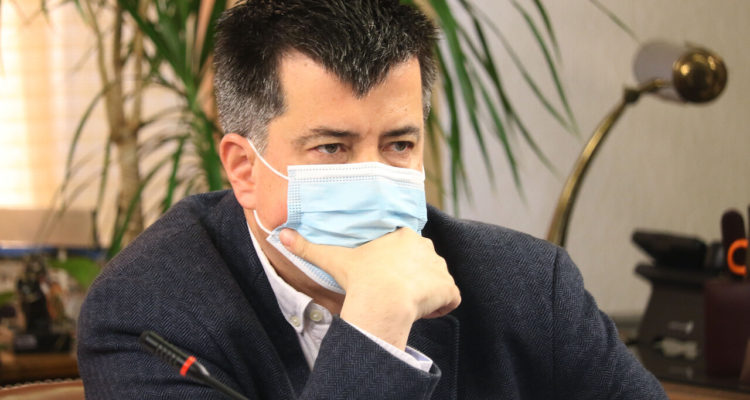 El diputado Andrés Celis, durante la Comisión de Trabajo y Previsión Social de la Cámara de Diputados.