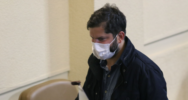 boric-acoso-nota-investigacion