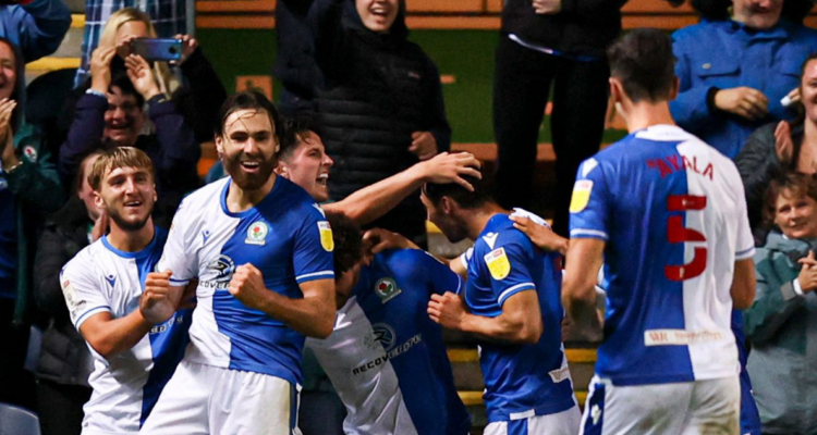 Blackburn y Brereton celebran