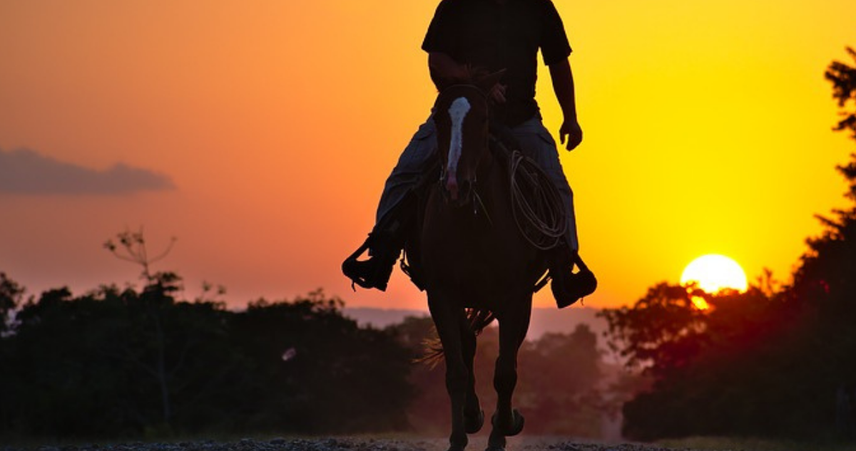 Hombre a caballo