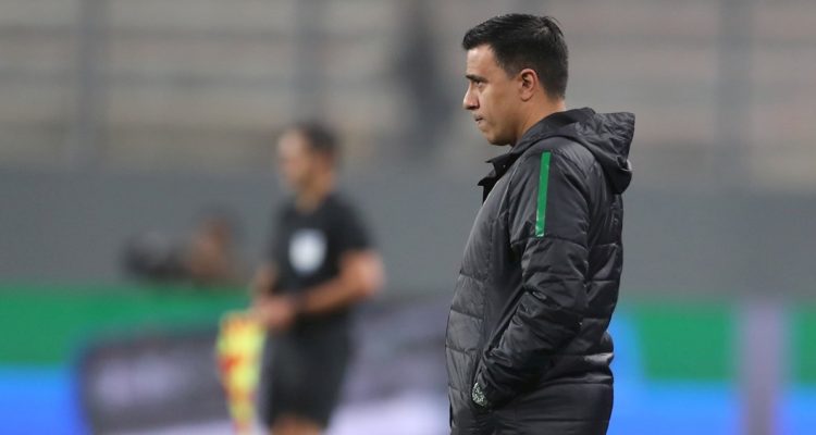 DT de Bolivia, César Farías.