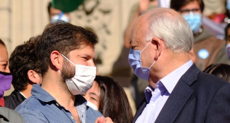 Presidente PC dice que no hay tiempo para nuevo programa