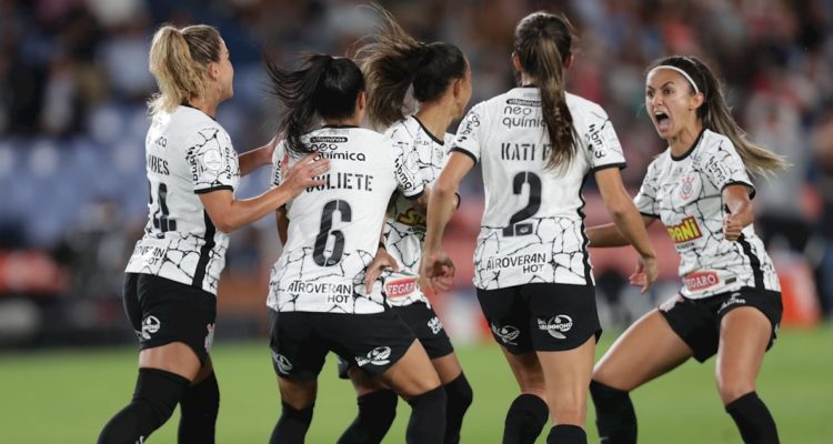 Corinthians conquistó su tercera Libertadores femenina.