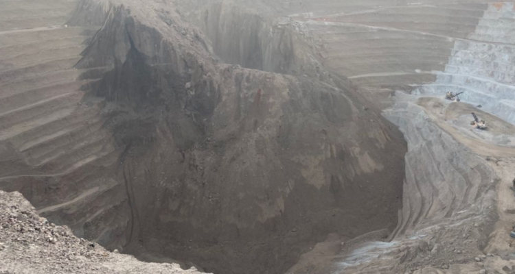 Derrumbe en mina de la empresa Codelco