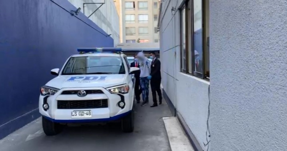 Joven detenido acusado por homicidio