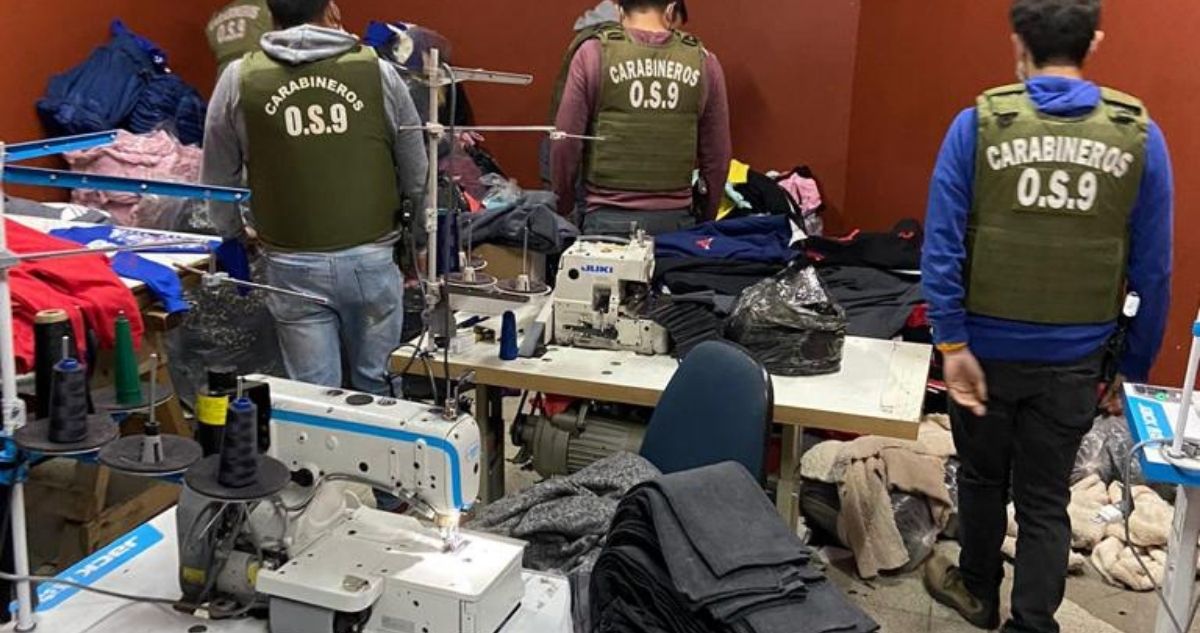 Barrio meiggs: detienen a hombre que falsificaba y vendía ropa