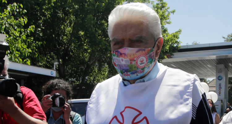 Don Francisco y conflicto La Red/Teletón: “La transparencia para los demás canales fue suficiente”