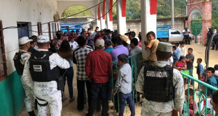 Encarcelan por varias horas a menor de 14 años que rechazó casarse por dinero en México