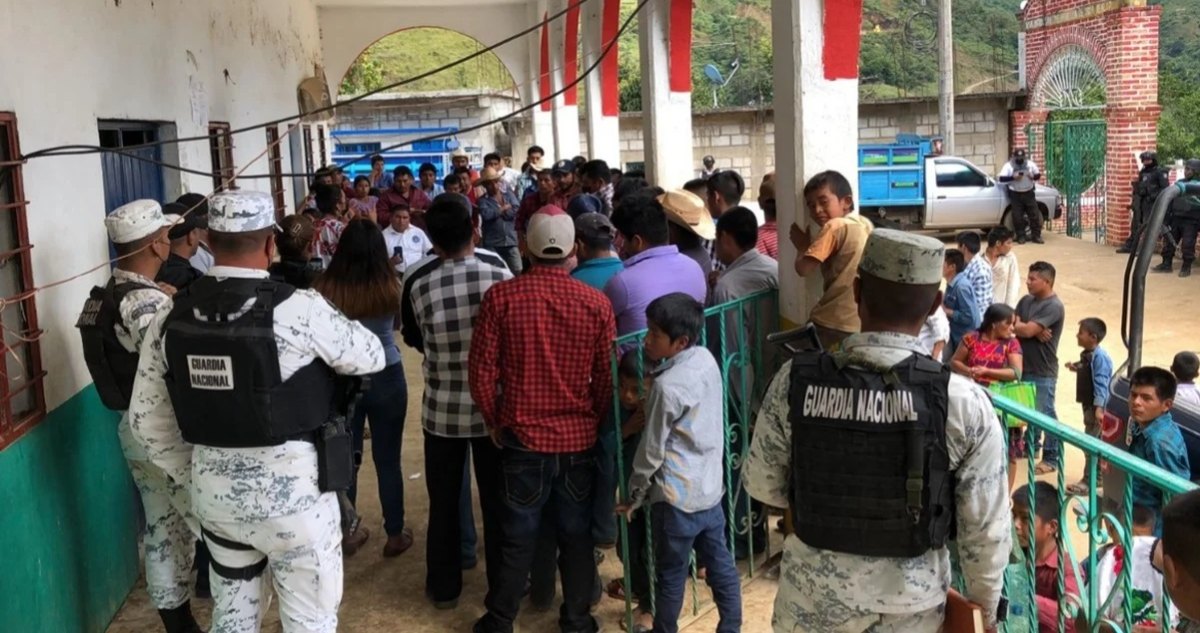 Encarcelan por varias horas a menor de 14 años que rechazó casarse por dinero en México