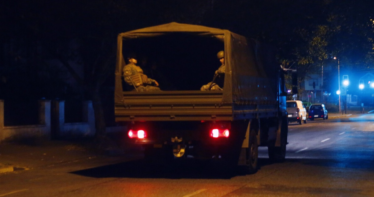 Formalizan a 5 miembros del Ejército por brutal golpiza cometida durante el estallido social