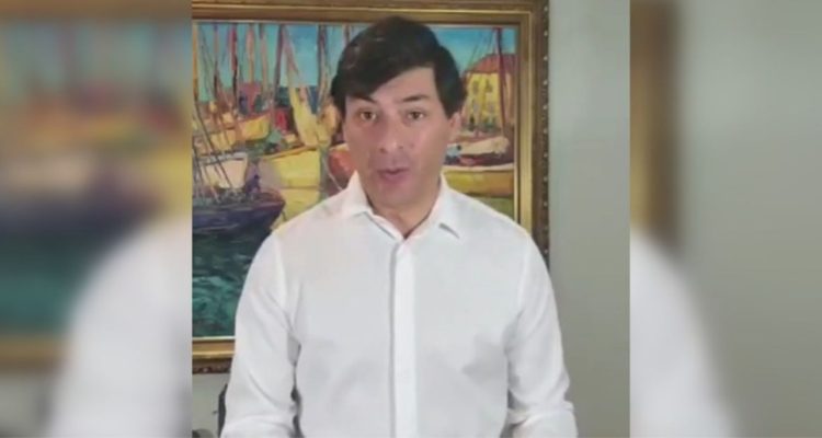 Parisi llama a no revelar votos