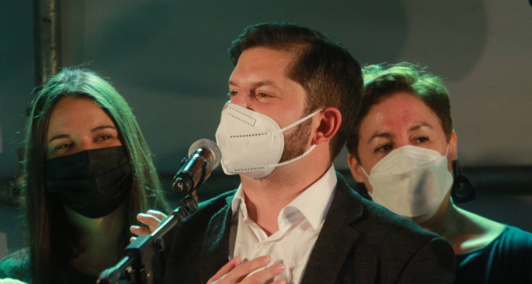 Gabriel Boric: “No nos olvidaremos que nos declararon la guerra, nosotros declaramos esperanza”