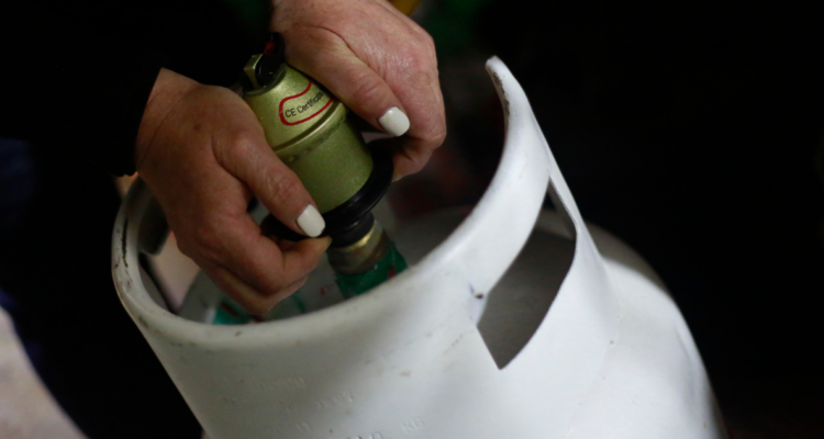 Cámara Baja inicia discusión de proyecto para que Enap se convierta en distribuidor de gas licuado