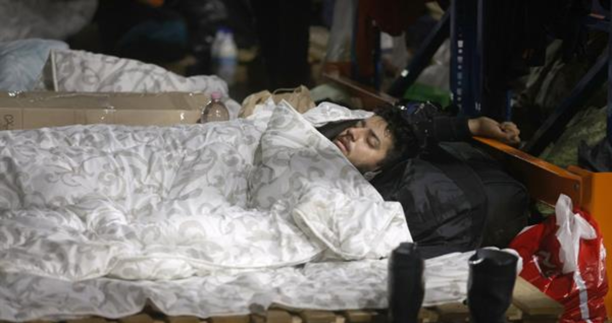 Guerras híbridas los conflictos se modernizan pero las consecuencias para los migrantes no cambian