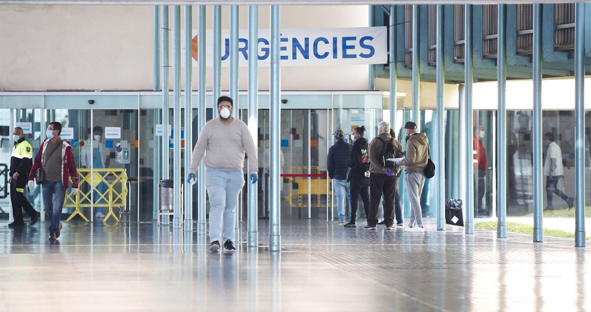 La entrada de urgencias del Hospital del Mar de Barcelona.