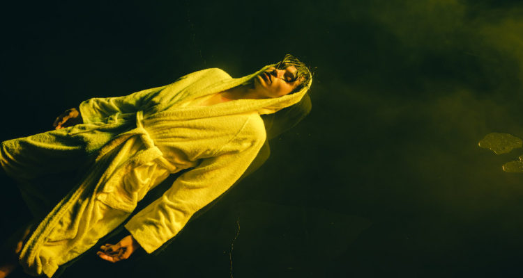 hammam perfomance danza protagonista