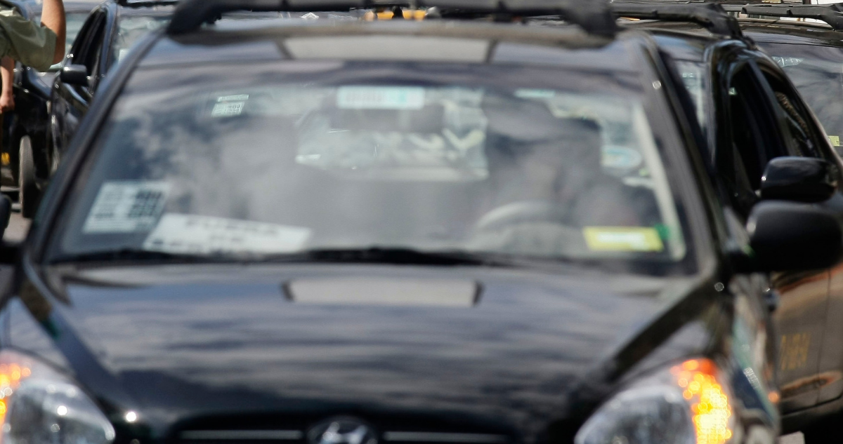 Frontis de taxi colectivo