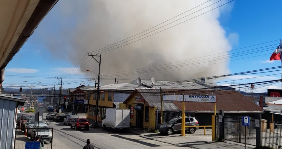 incendio-centro-cultural-de-quellon.png