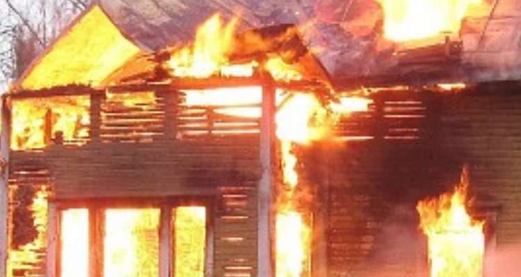 Incendio bodega Collipulli.