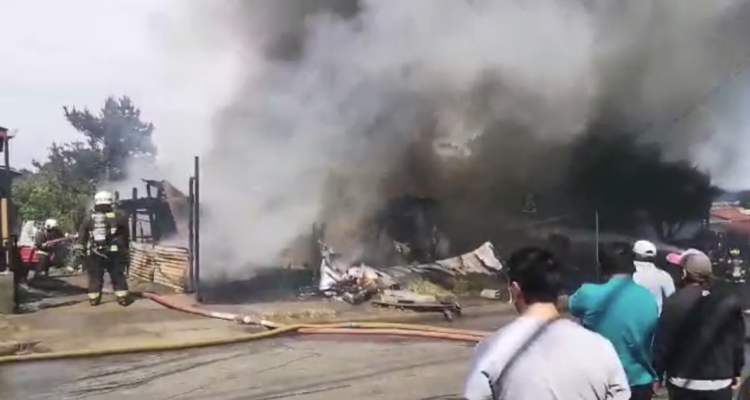 Incendio en vivienda de Talcahuano