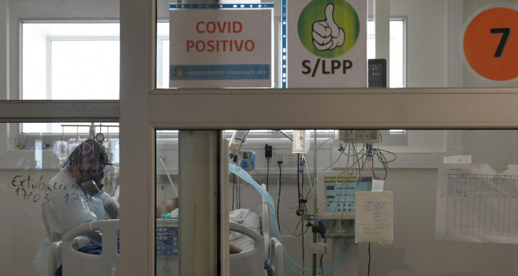 ICOVID Chile: Se detiene el crecimiento de la pandemia a nivel nacional