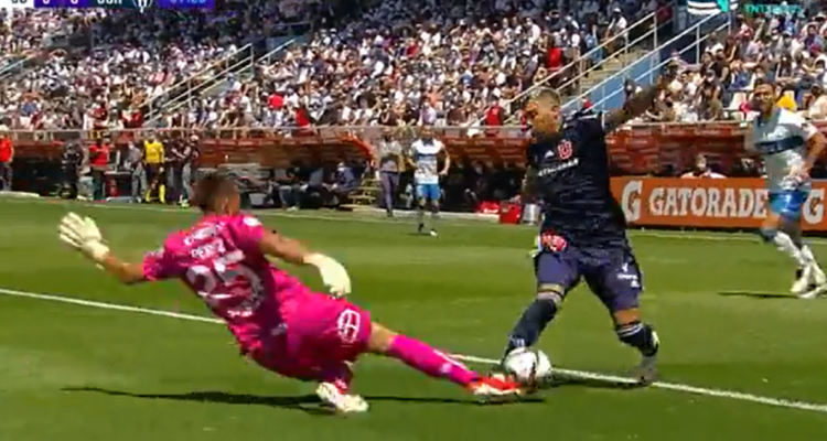 Jugada polémica entre Pérez y Luján