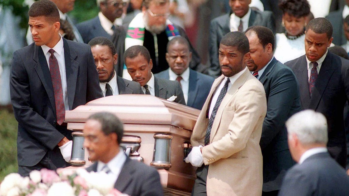 Funeral de Leonard en 1986.