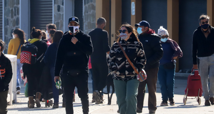 Aglomeración de personas en pandemia