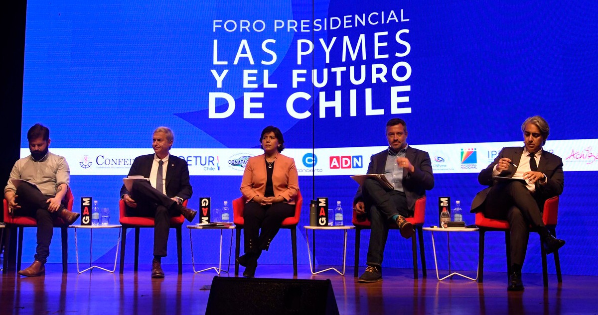 Debate de candidatos presidenciales y Pymes en el GAM