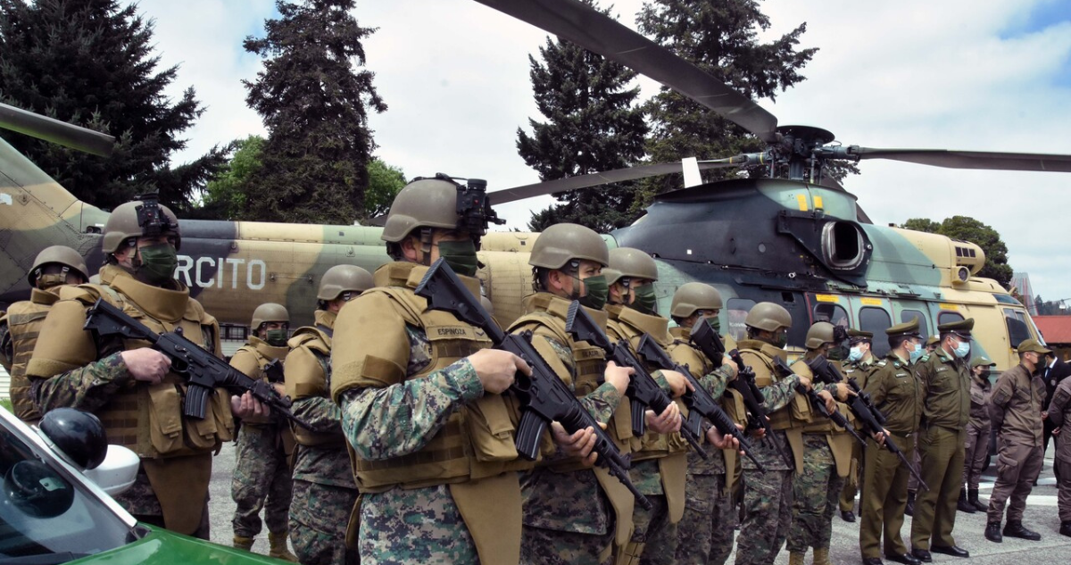 Militares en formación