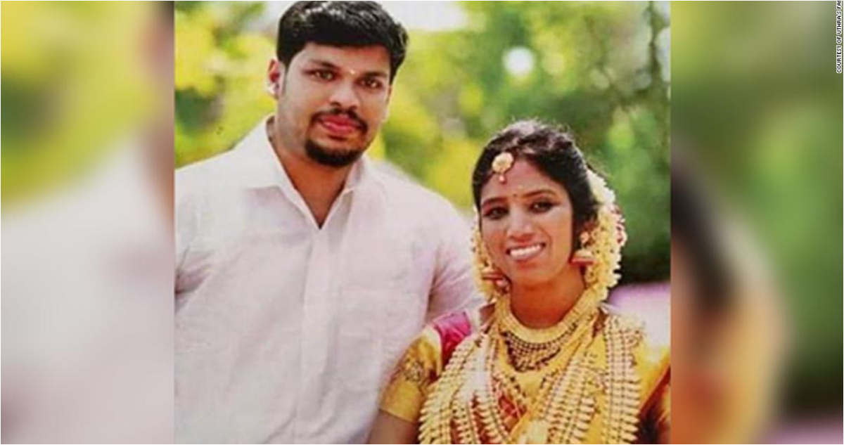 Uthra y Suraj Kumar