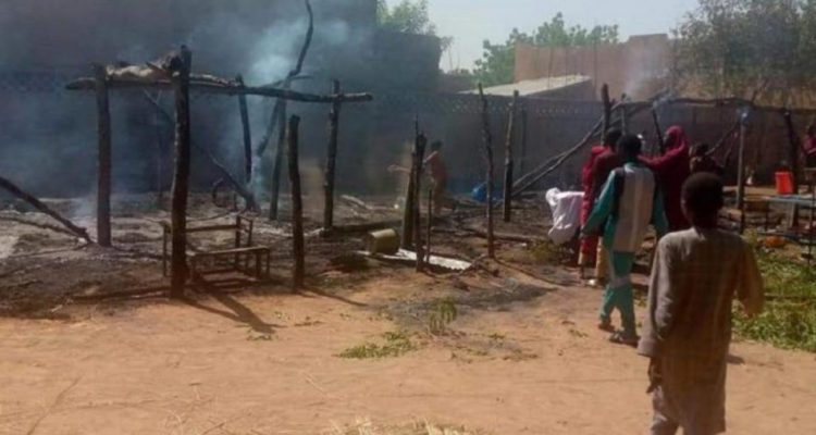 Níger al menos 22 niños mueren calcinados durante incendio en escuela infantil